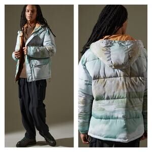 NWT Urban Outfitters BDG Mountain Print Hooded Parka Puffer Coat M